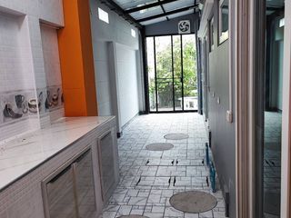For rent 6 bed townhouse in Mueang Chiang Mai, Chiang Mai
