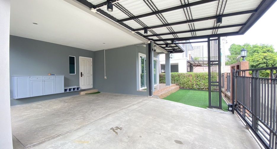 For rent 3 Beds house in Suan Luang, Bangkok