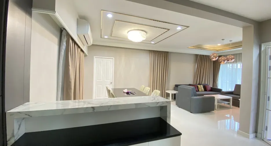 For rent 3 Beds house in Suan Luang, Bangkok
