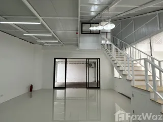 For sale office in Khlong Toei, Bangkok