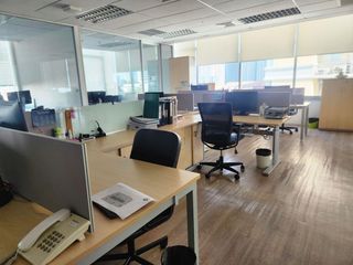 For rent 1 bed office in Khlong Toei, Bangkok