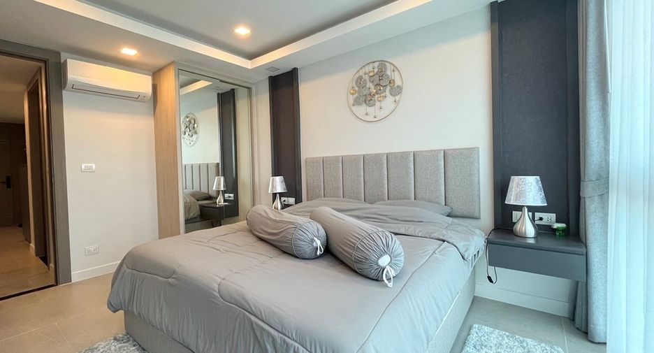 For sale 3 bedrooms condo in Bang Lamung, Chonburi