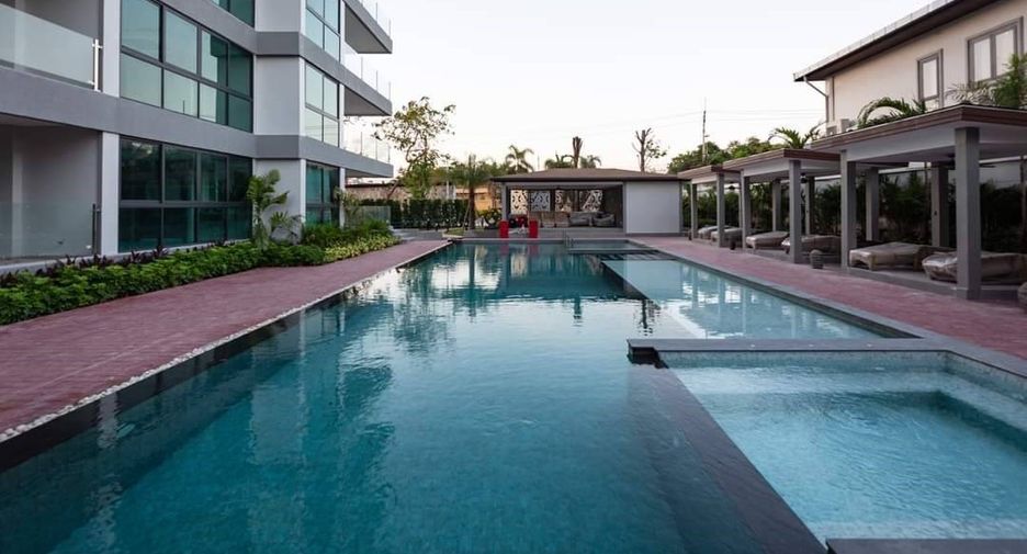 For sale 3 bedrooms condo in Bang Lamung, Chonburi