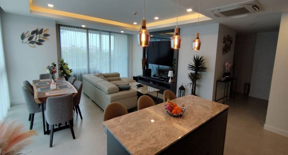 For sale 3 bedrooms condo in Bang Lamung, Chonburi