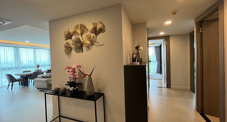 For sale 3 bedrooms condo in Bang Lamung, Chonburi