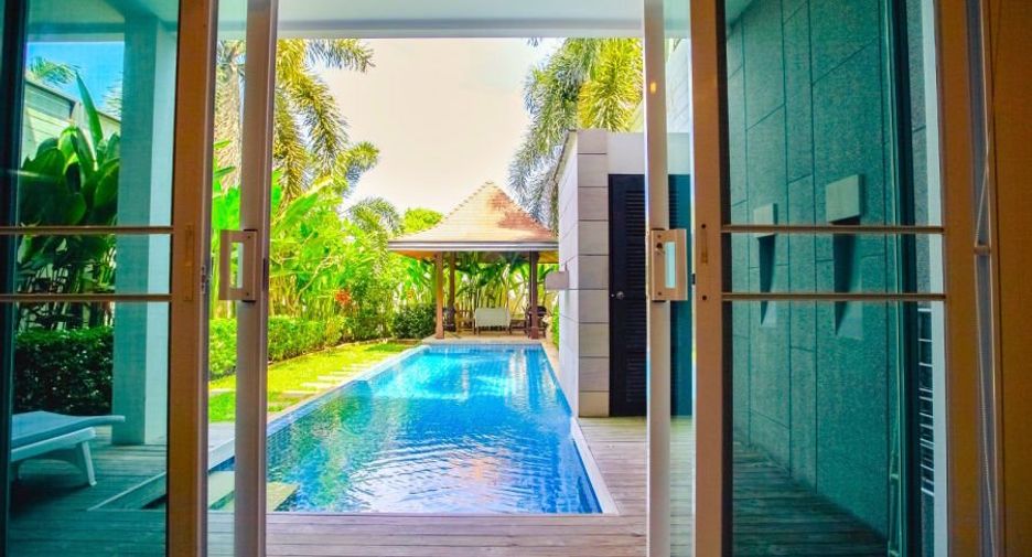 For rent and for sale 3 bedrooms townhouse in Mueang Phuket, Phuket