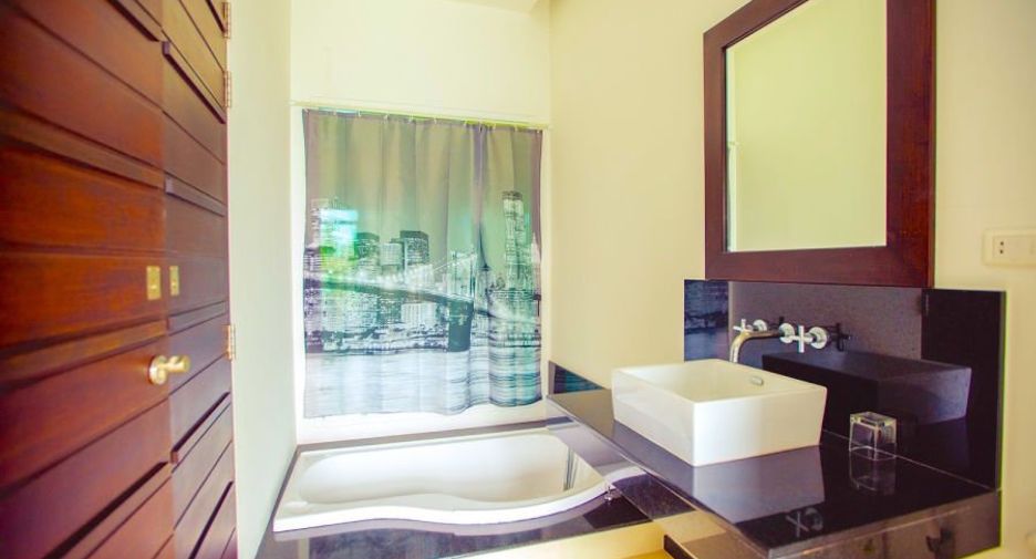 For rent and for sale 3 bedrooms townhouse in Mueang Phuket, Phuket