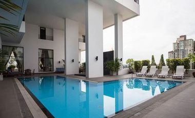 For rent 1 bed condo in Watthana, Bangkok
