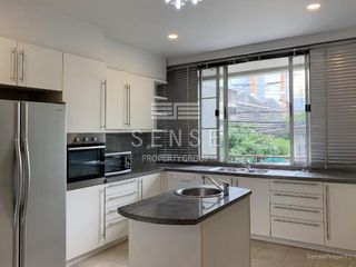 For rent 4 Beds condo in Khlong Toei, Bangkok