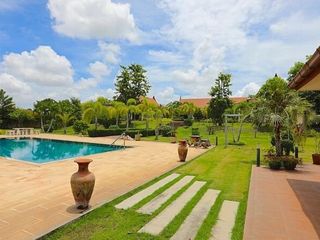 For sale 6 bedrooms house in Bang Lamung, Chonburi
