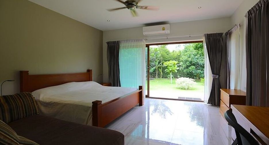 For sale 6 bedrooms house in Bang Lamung, Chonburi