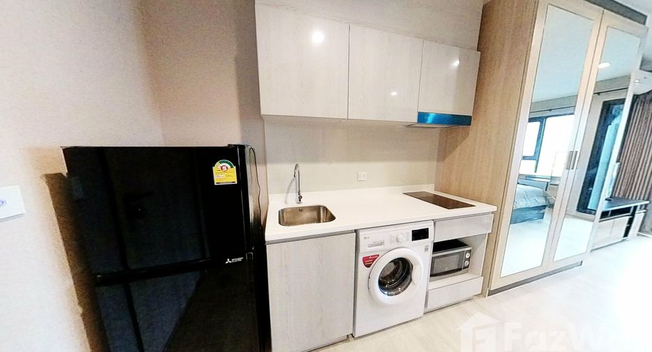For sale studio condo in Pathum Wan, Bangkok
