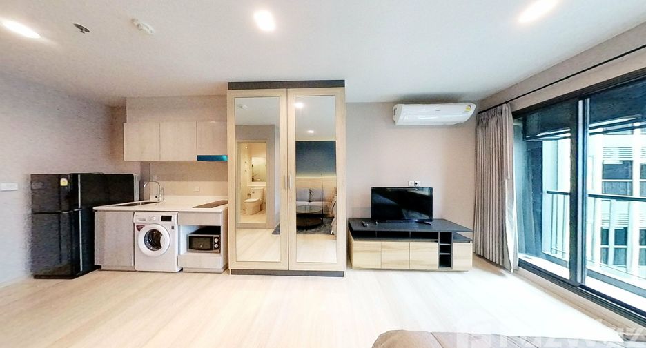 For sale studio condo in Pathum Wan, Bangkok