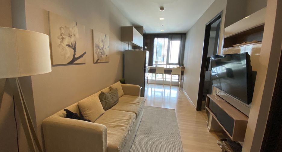 For sale 1 Beds condo in Sathon, Bangkok