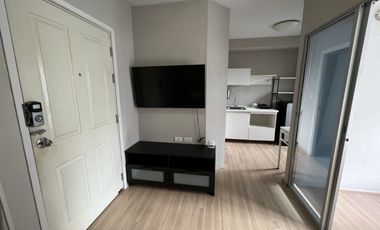 For rent 1 bed condo in Wang Thonglang, Bangkok