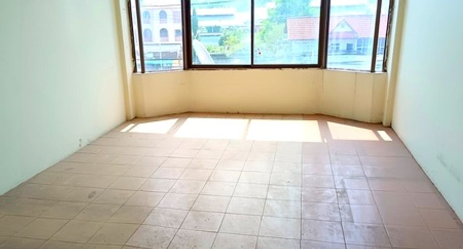 For sale retail Space in Mae Rim, Chiang Mai
