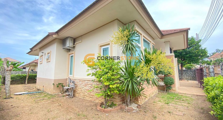 Haus zur Miete und zum Kauf mit 3 Zimmer in Bang Lamung, Chonburi