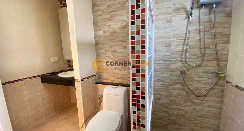 Haus zur Miete und zum Kauf mit 3 Zimmer in Bang Lamung, Chonburi