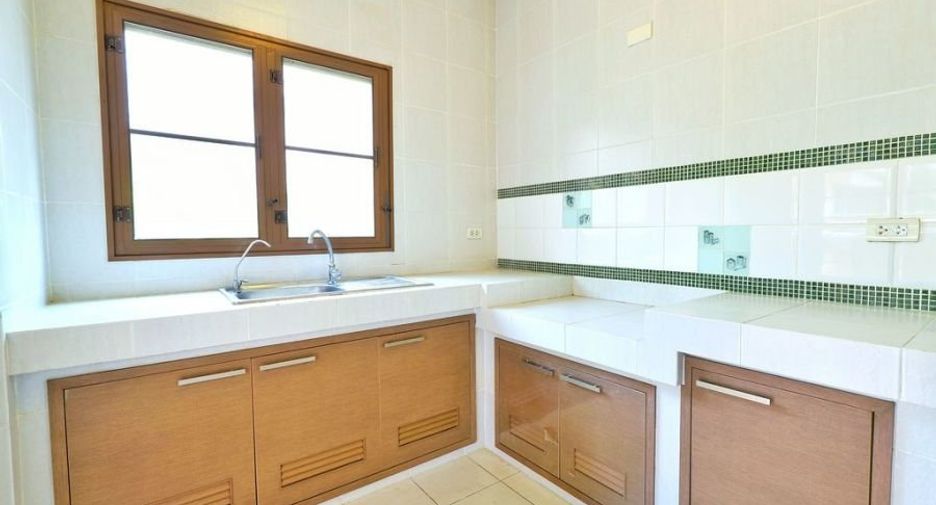 For sale 3 bedrooms house in Bang Bua Thong, Nonthaburi