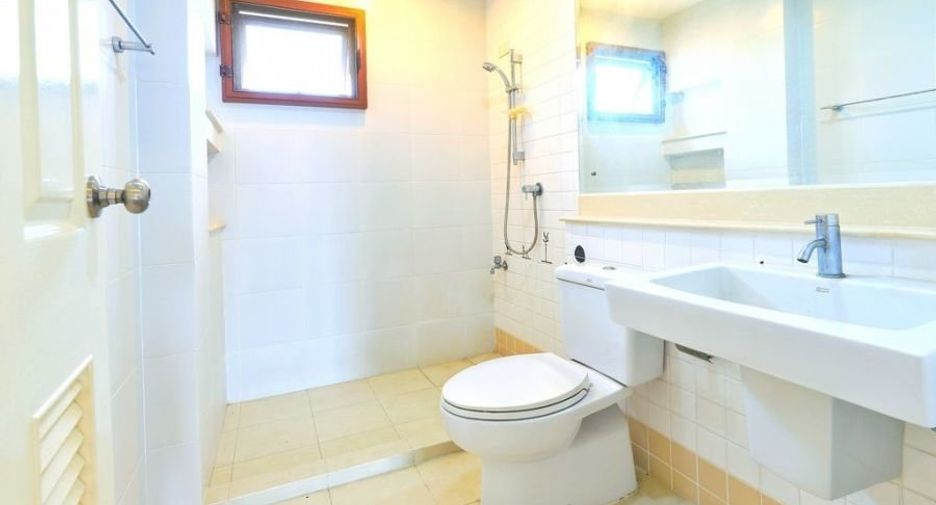 For sale 3 bedrooms house in Bang Bua Thong, Nonthaburi