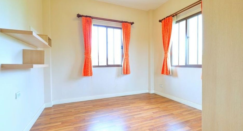 For sale 3 bedrooms house in Bang Bua Thong, Nonthaburi