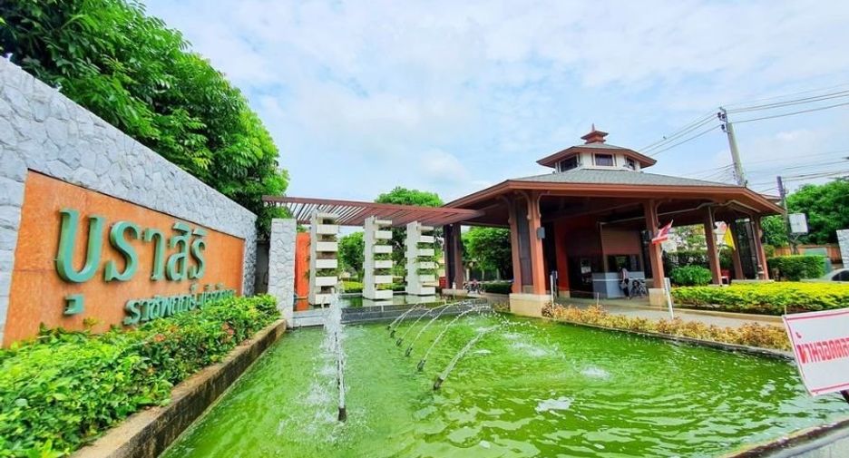 For sale 3 bedrooms house in Bang Bua Thong, Nonthaburi