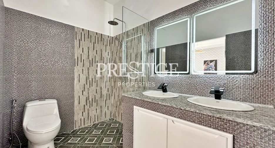 For rent and for sale 6 bedrooms house in Bang Lamung, Chonburi
