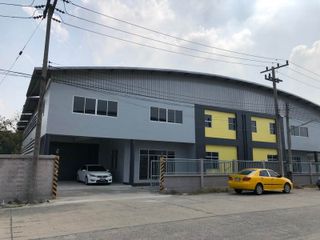 For rent warehouse in Lat Lum Kaeo, Pathum Thani