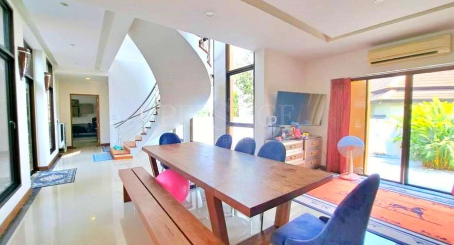 Haus zum Kauf mit 7 Zimmer in East Pattaya, Pattaya