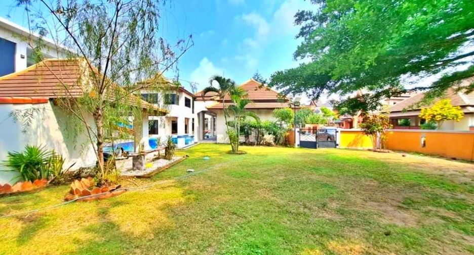 Haus zum Kauf mit 7 Zimmer in East Pattaya, Pattaya