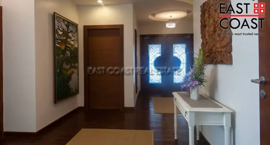 For rent and for sale 2 bedrooms condo in Jomtien, Pattaya