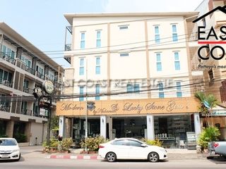 For sale 9 bed house in Bang Lamung, Chonburi