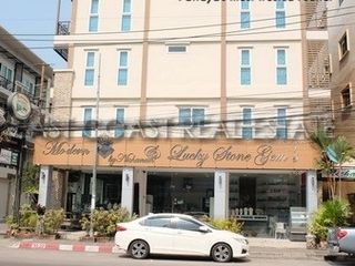 For sale 9 bed house in Bang Lamung, Chonburi