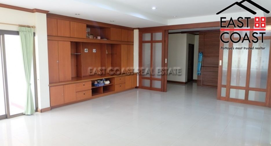 For sale 3 bedrooms house in Bang Lamung, Chonburi