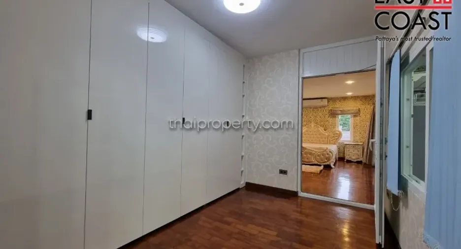 À vendre 5 chambres maison à Bang Lamung, Chonburi