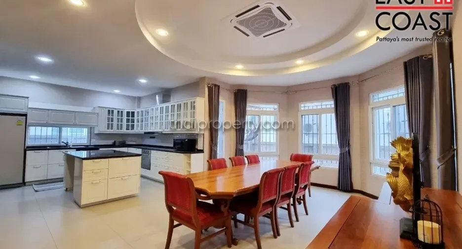 À vendre 5 chambres maison à Bang Lamung, Chonburi