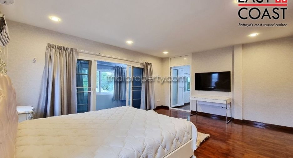 Casa en venta de 5 habitaciones en Bang Lamung, Chonburi