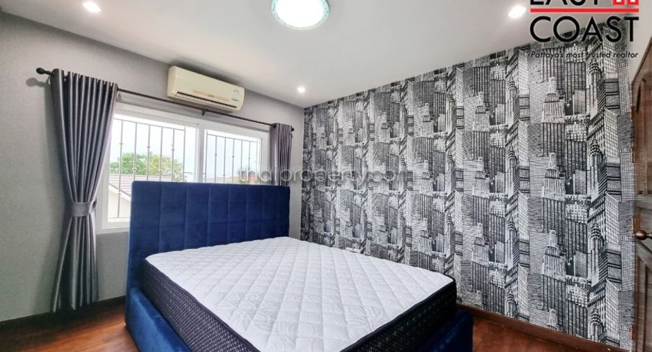Casa en venta de 5 habitaciones en Bang Lamung, Chonburi
