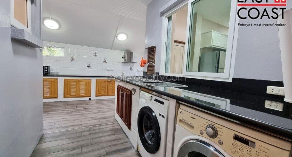 Casa en venta de 5 habitaciones en Bang Lamung, Chonburi