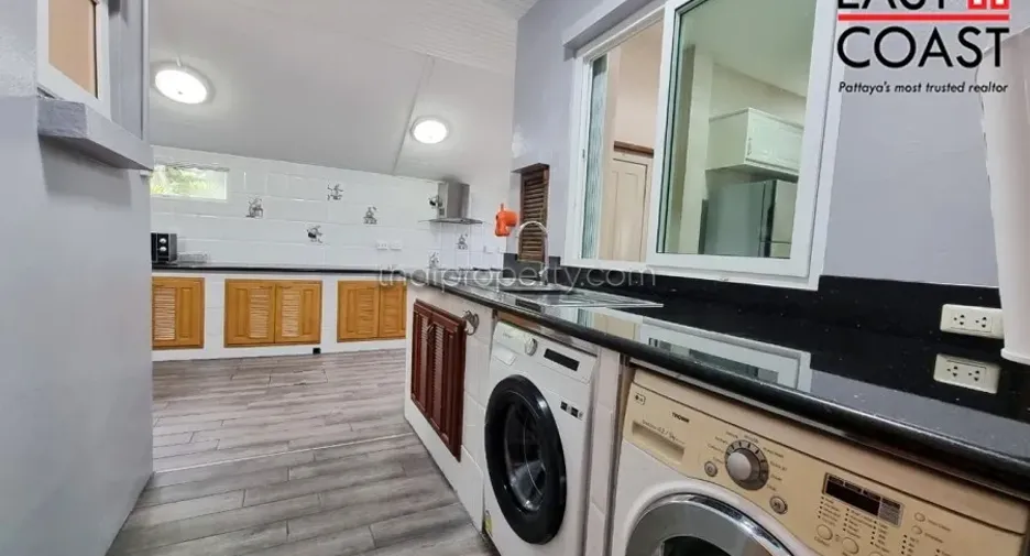 À vendre 5 chambres maison à Bang Lamung, Chonburi