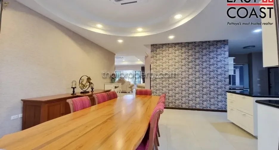 À vendre 5 chambres maison à Bang Lamung, Chonburi