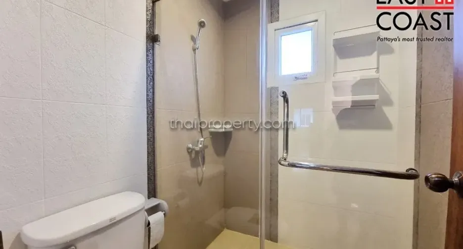À vendre 5 chambres maison à Bang Lamung, Chonburi