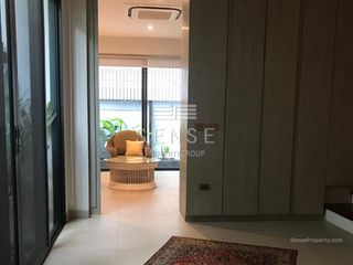Casa adosada en alquiler de 3 habitaciones en Khlong Toei, Bangkok