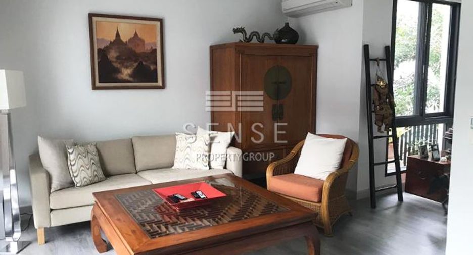 Reihenhaus zur Miete mit 3 Zimmer in Khlong Toei, Bangkok