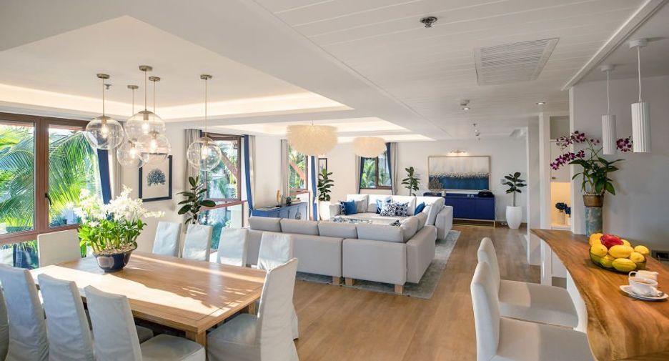 For sale 4 bedrooms townhouse in Mueang Phuket, Phuket