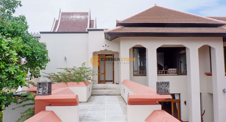 For rent 6 Beds house in East Pattaya, Pattaya