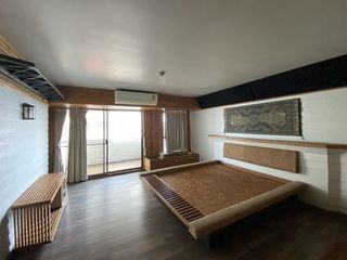 For rent 3 Beds condo in Phra Khanong, Bangkok