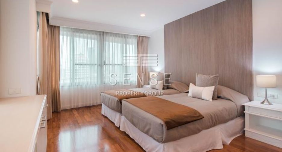 For rent 4 bedrooms condo in Khlong Toei, Bangkok