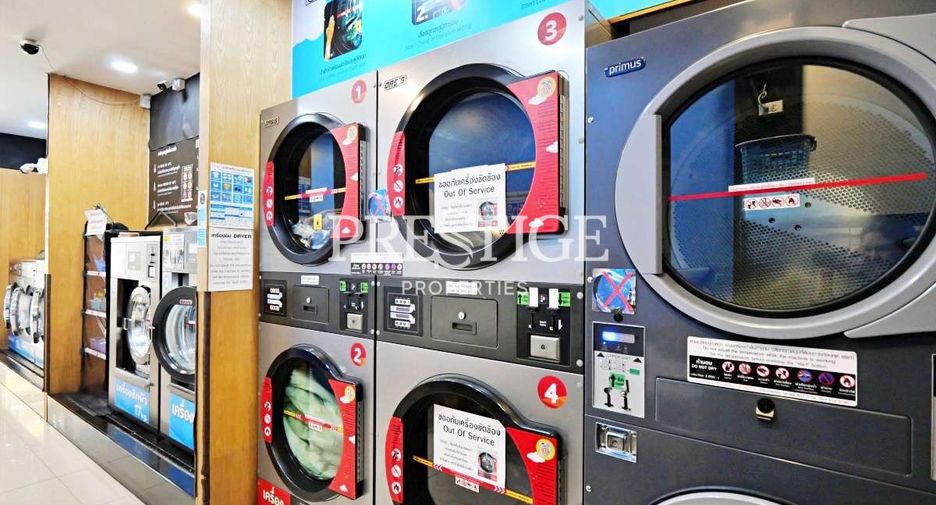 For sale 3 bedrooms retail Space in Bang Lamung, Chonburi