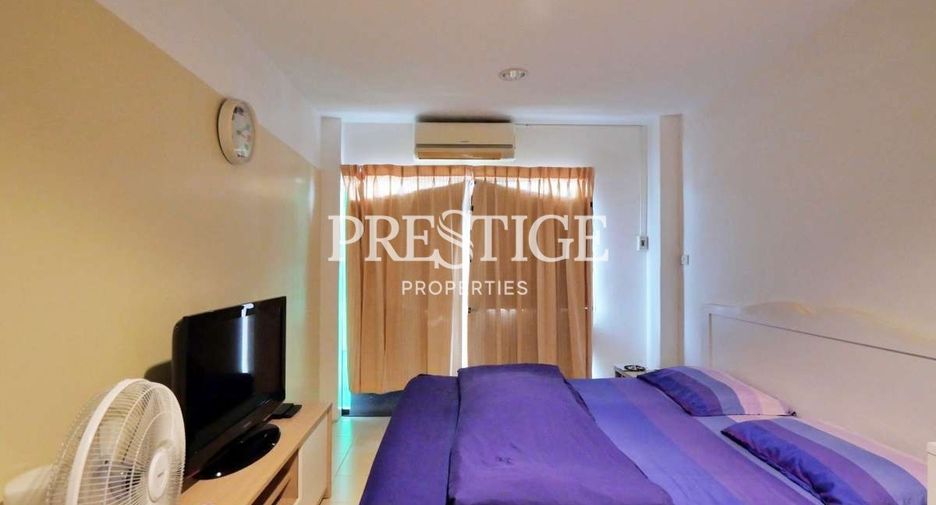 For sale 3 bedrooms retail Space in Bang Lamung, Chonburi